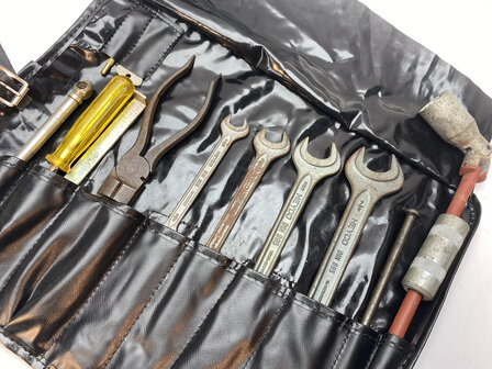 JAGUAR  E TYPE SERIES 3 (V12) TOOLKIT Gereedschapset