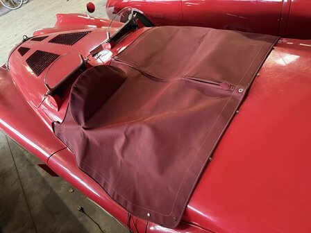 XK120 OTS, Jaguar tonneaucover