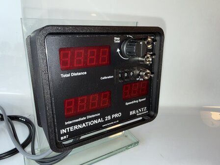 International Retractable Sun Visor 